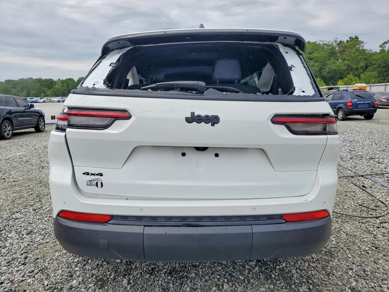 2025 JEEP CHEROKEE