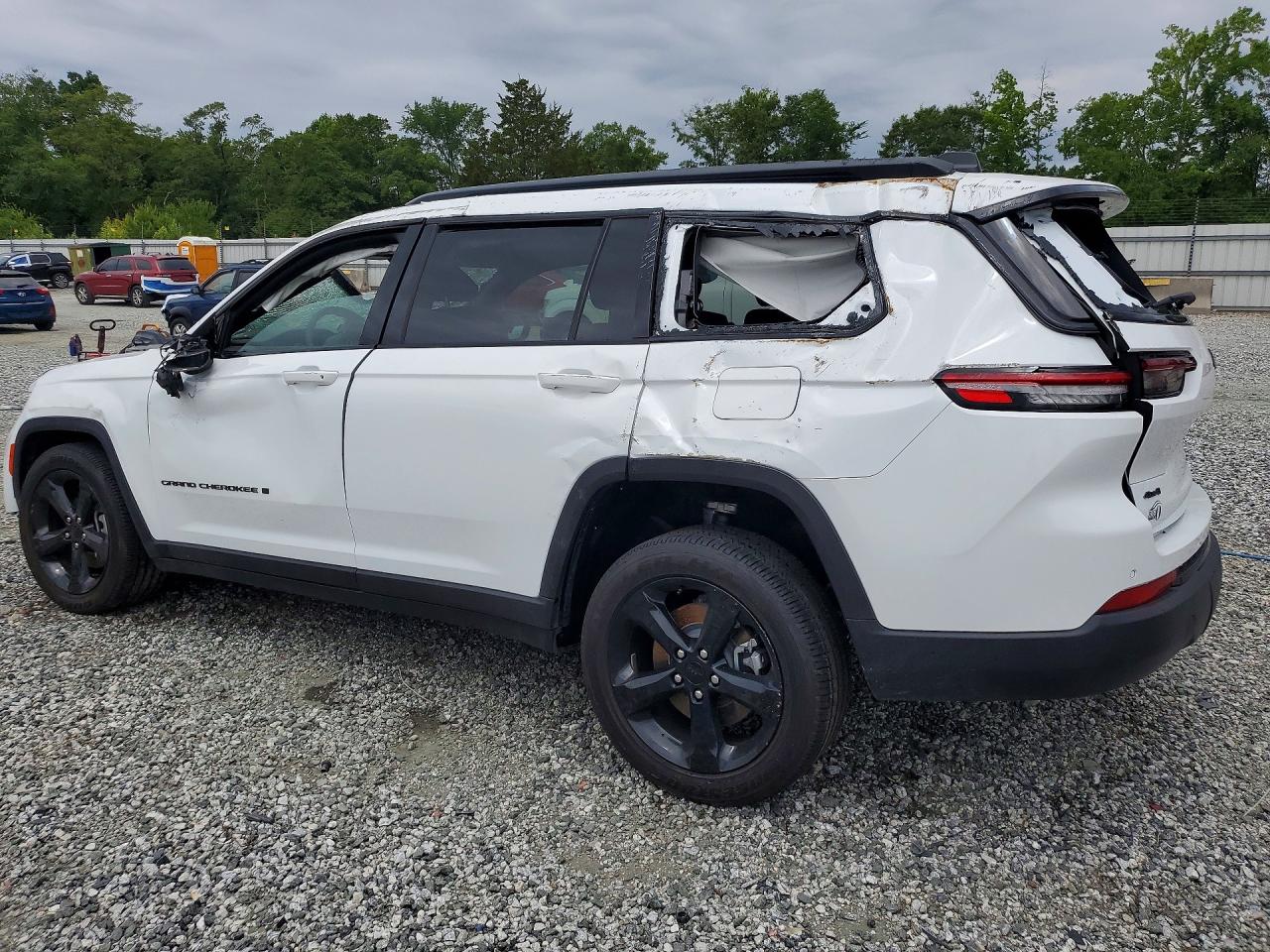 2025 JEEP CHEROKEE