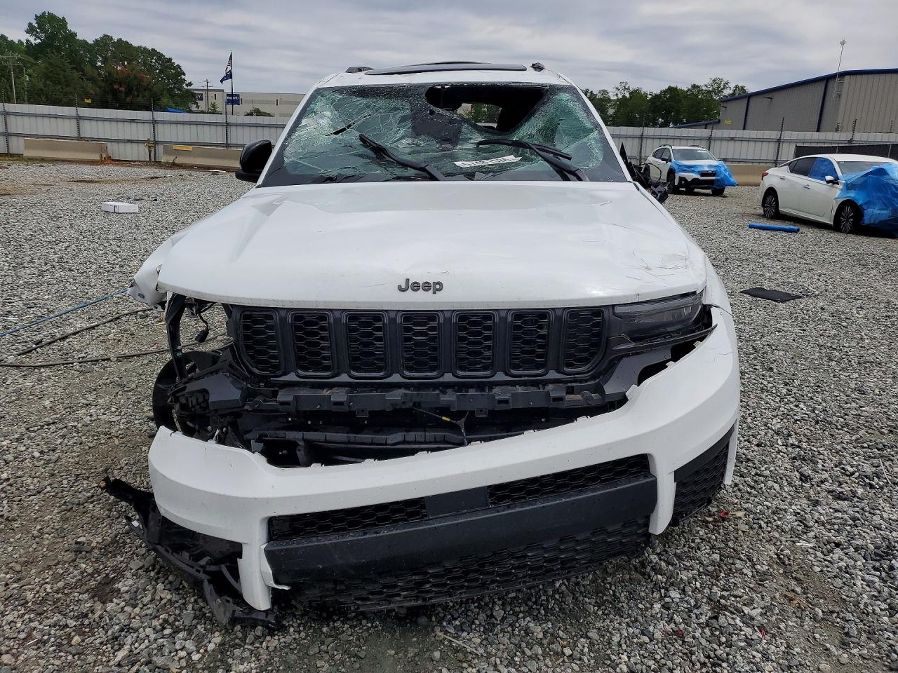 2025 JEEP CHEROKEE