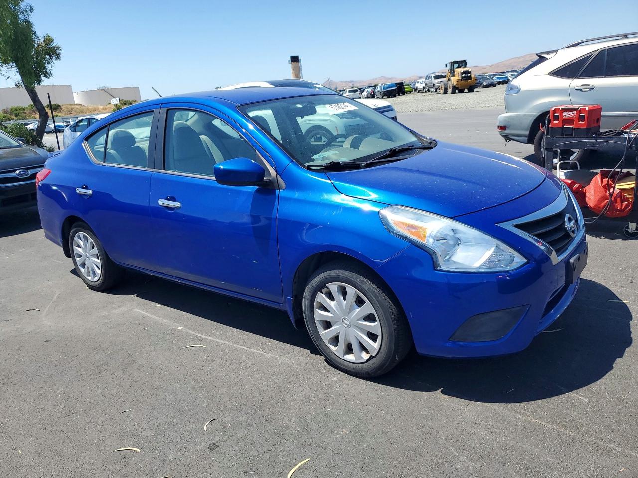 2015 NISSAN VERSA