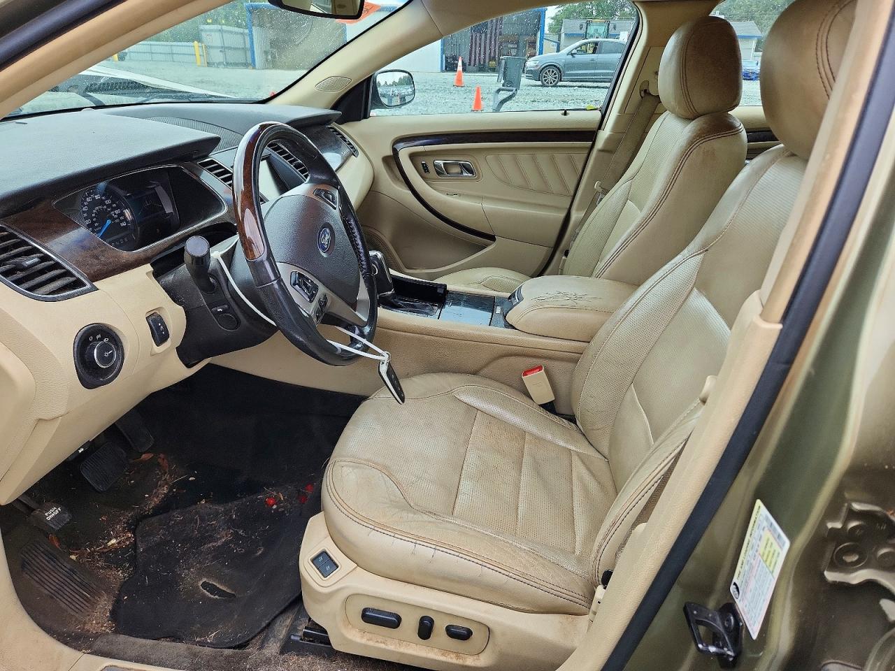 2013 FORD TAURUS