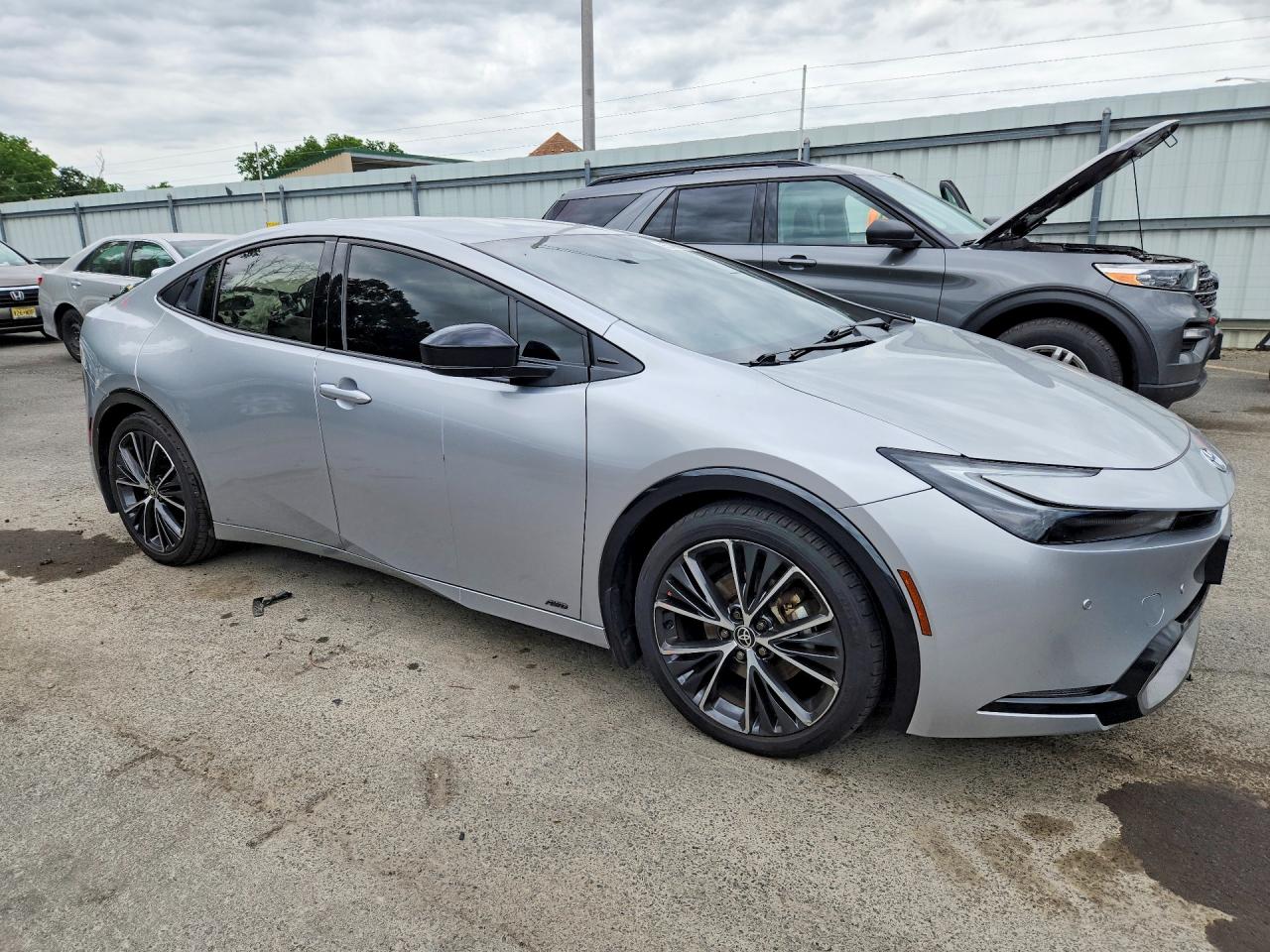 2023 TOYOTA PRIUS