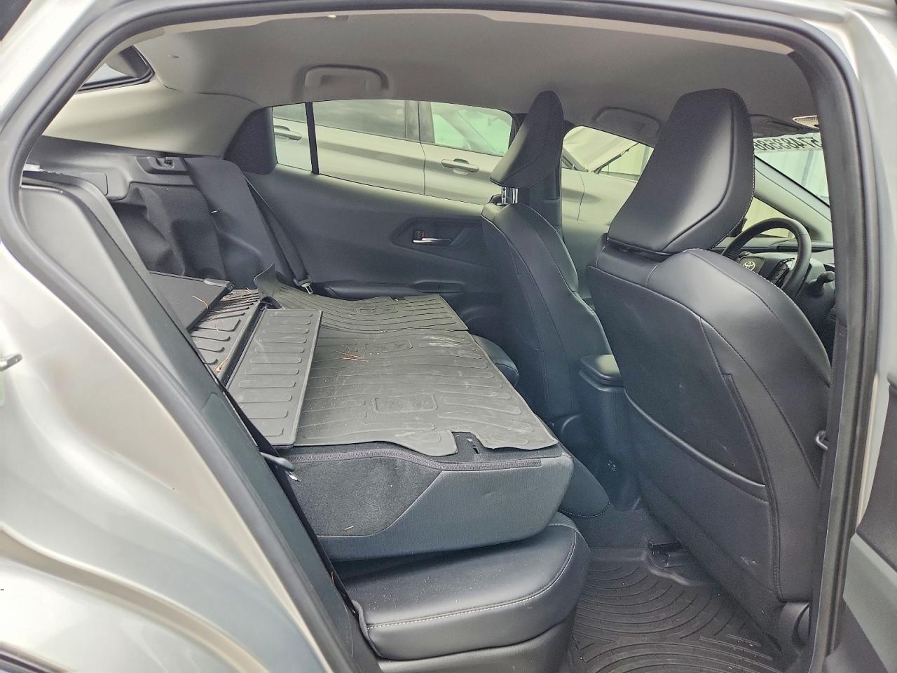 2023 TOYOTA PRIUS