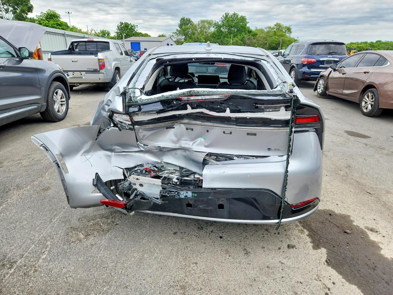 2023 TOYOTA PRIUS