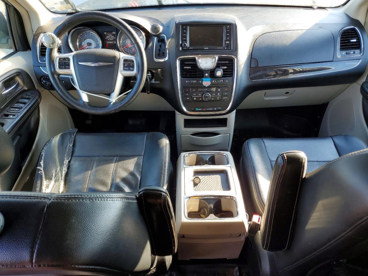 2013 CHRYSLER MINIVAN