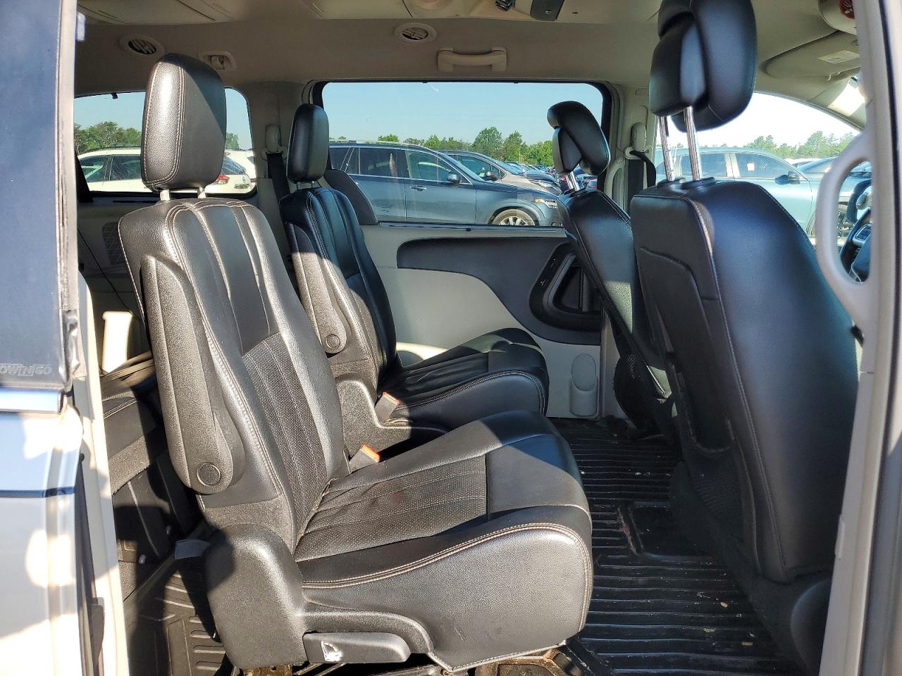 2013 CHRYSLER MINIVAN