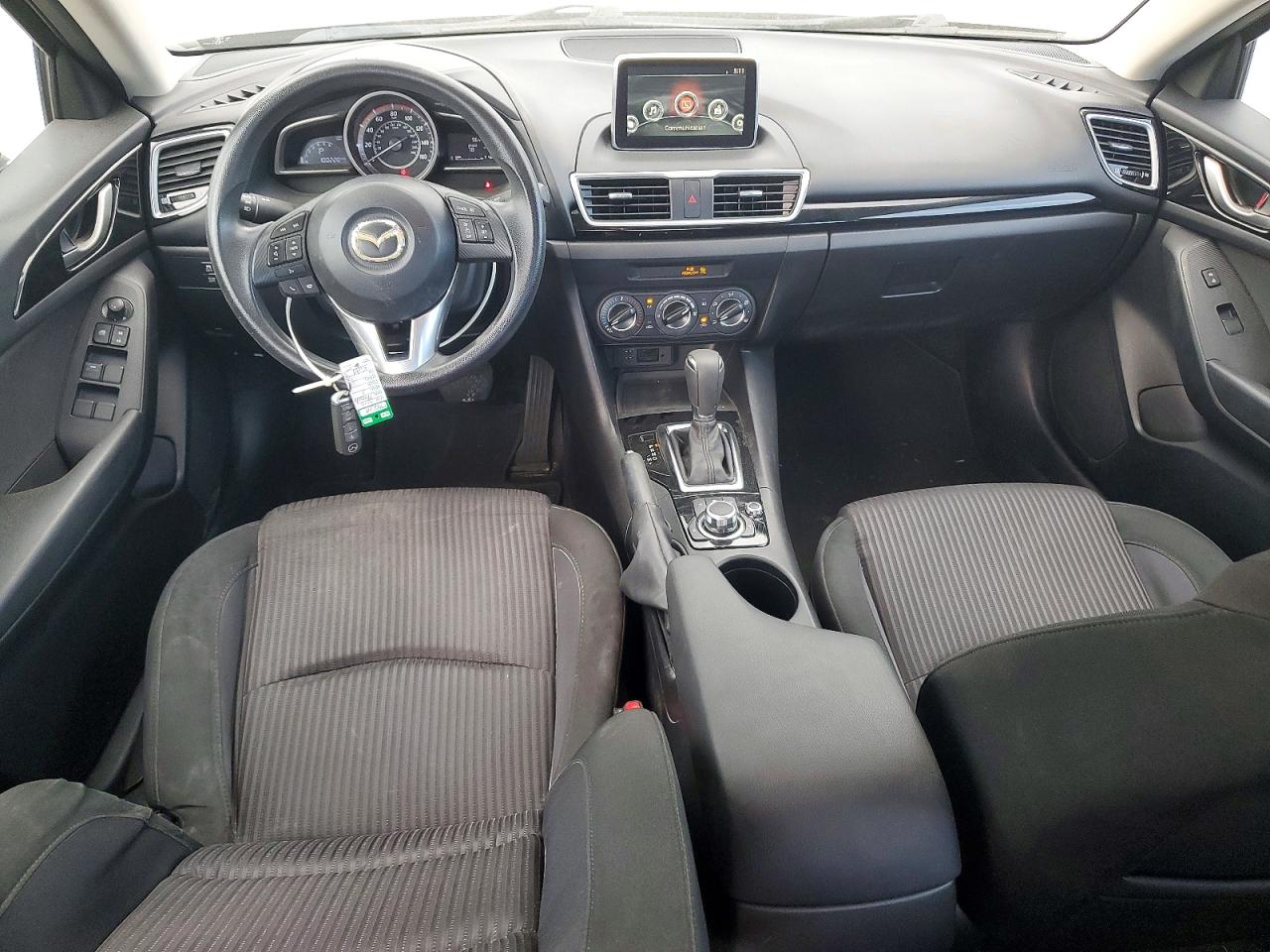2016 MAZDA 3