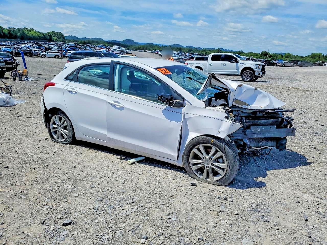2015 HYUNDAI ELANTRA