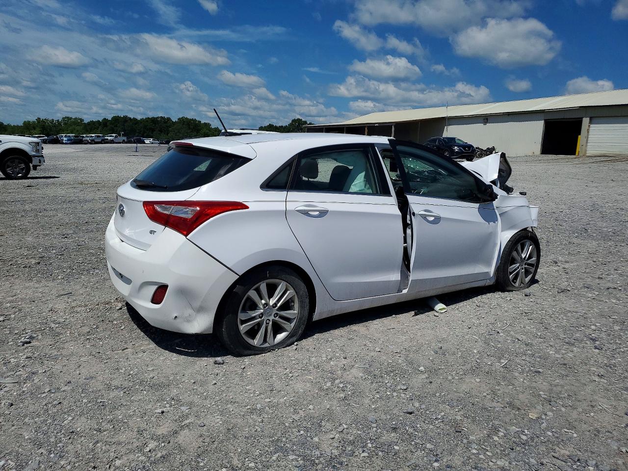 2015 HYUNDAI ELANTRA