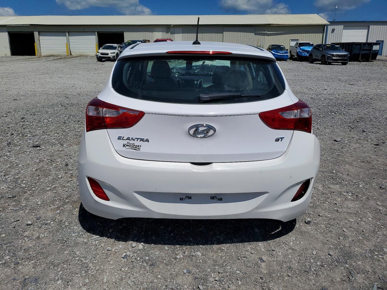 2015 HYUNDAI ELANTRA
