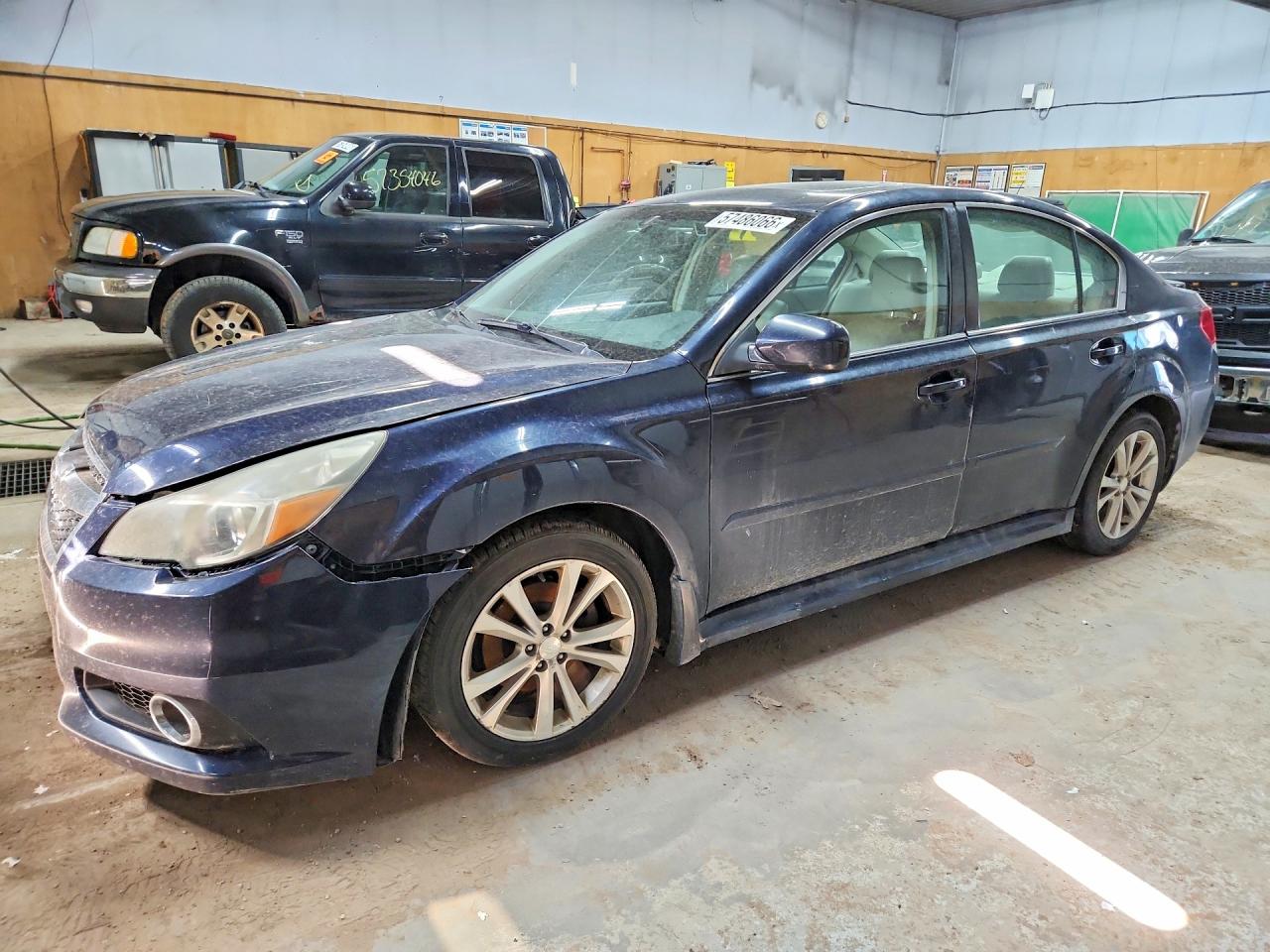 2013 SUBARU LEGACY