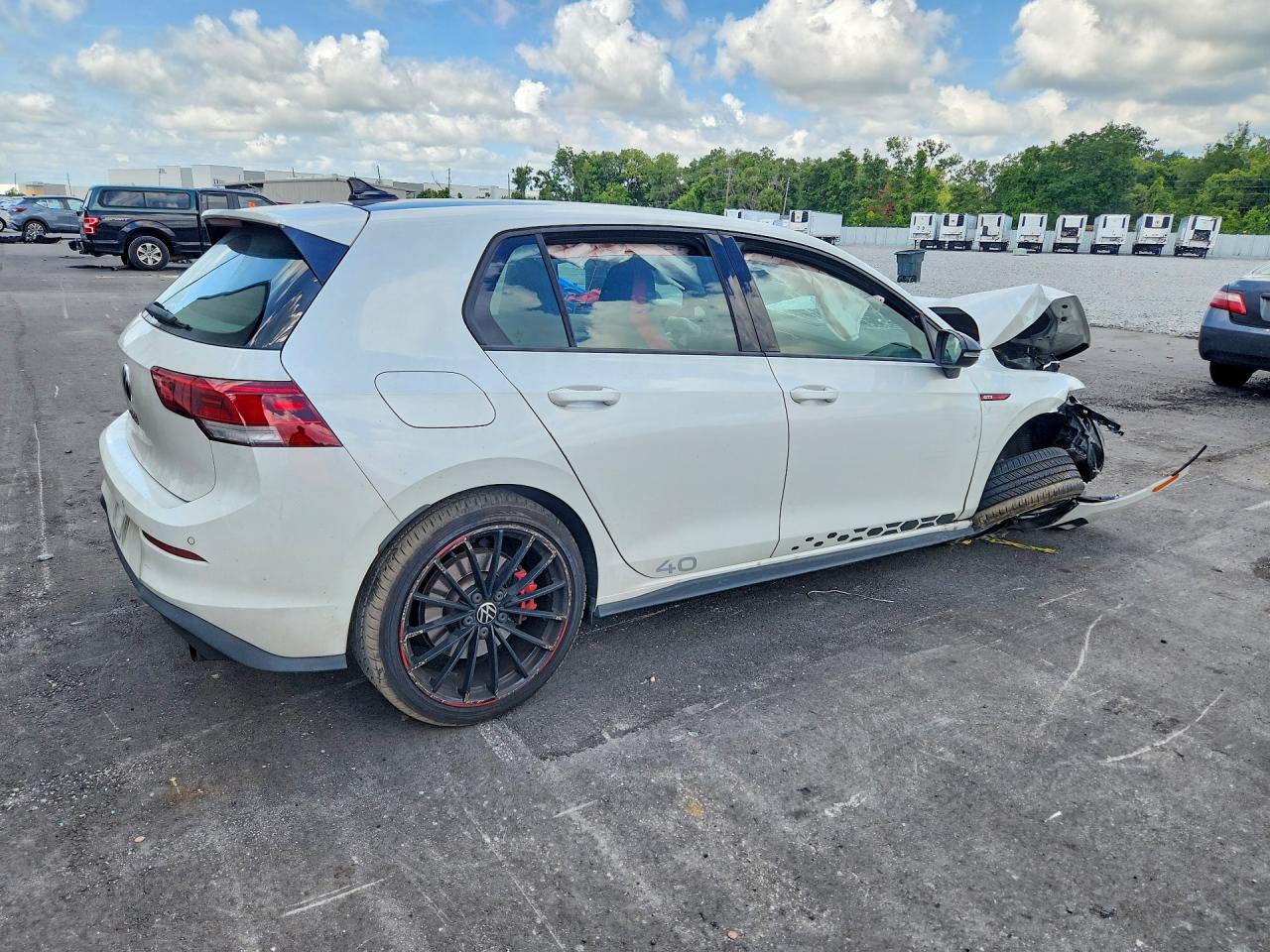 2023 VOLKSWAGEN GTI