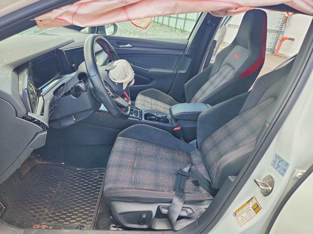 2023 VOLKSWAGEN GTI