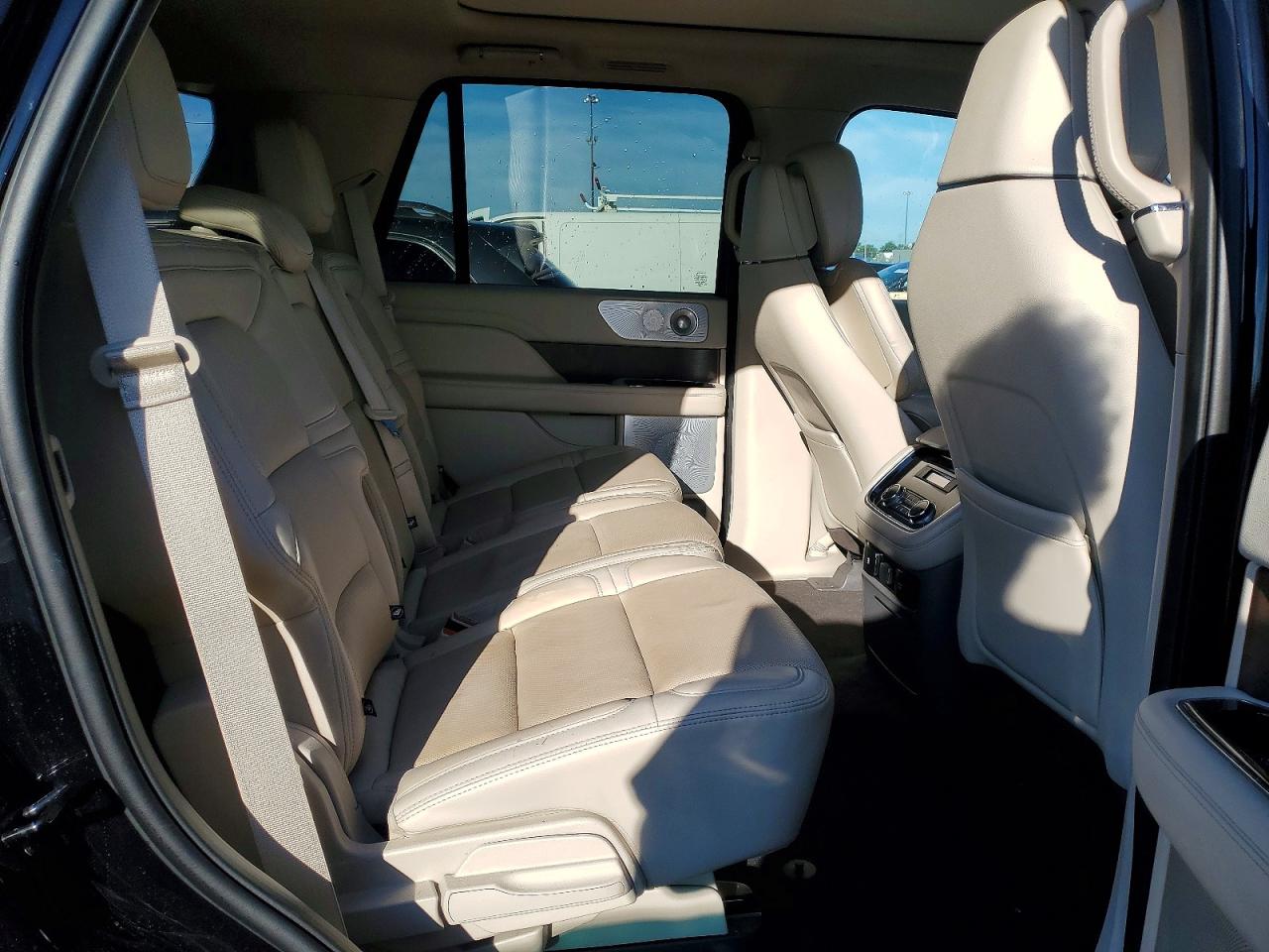 2020 LINCOLN NAVIGATOR