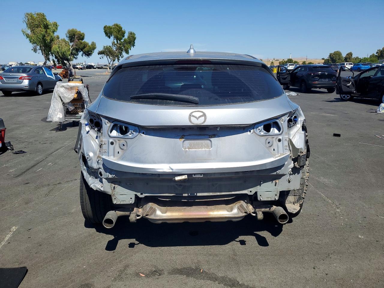 2017 MAZDA 3