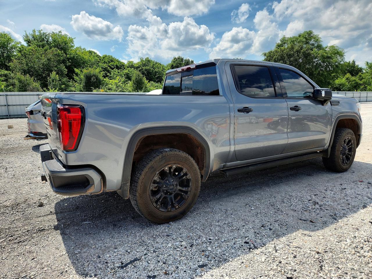 2021 GMC SIERRA