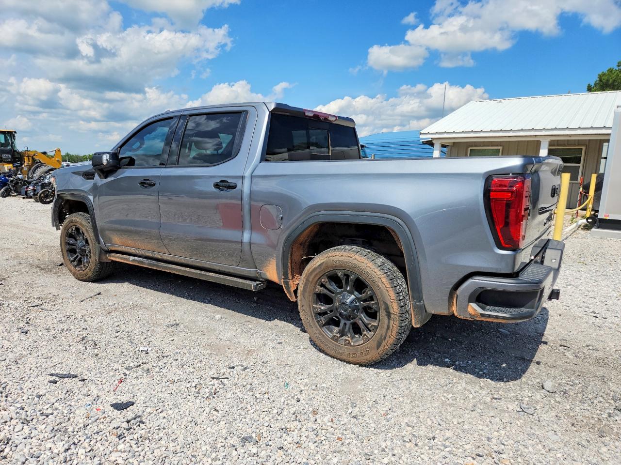 2021 GMC SIERRA