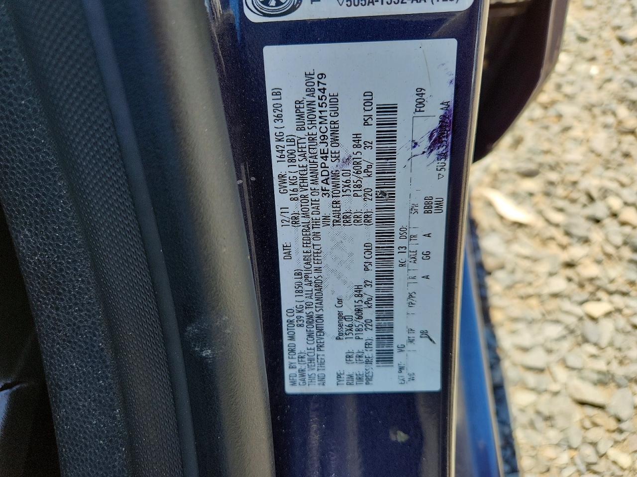 2012 FORD FIESTA