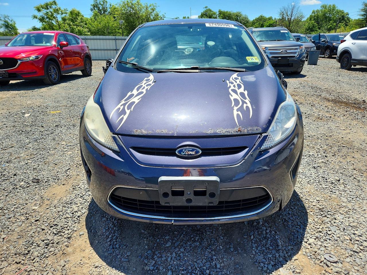2012 FORD FIESTA