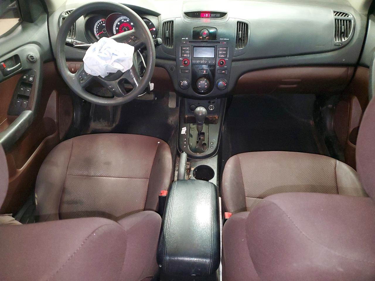 2010 KIA FORTE