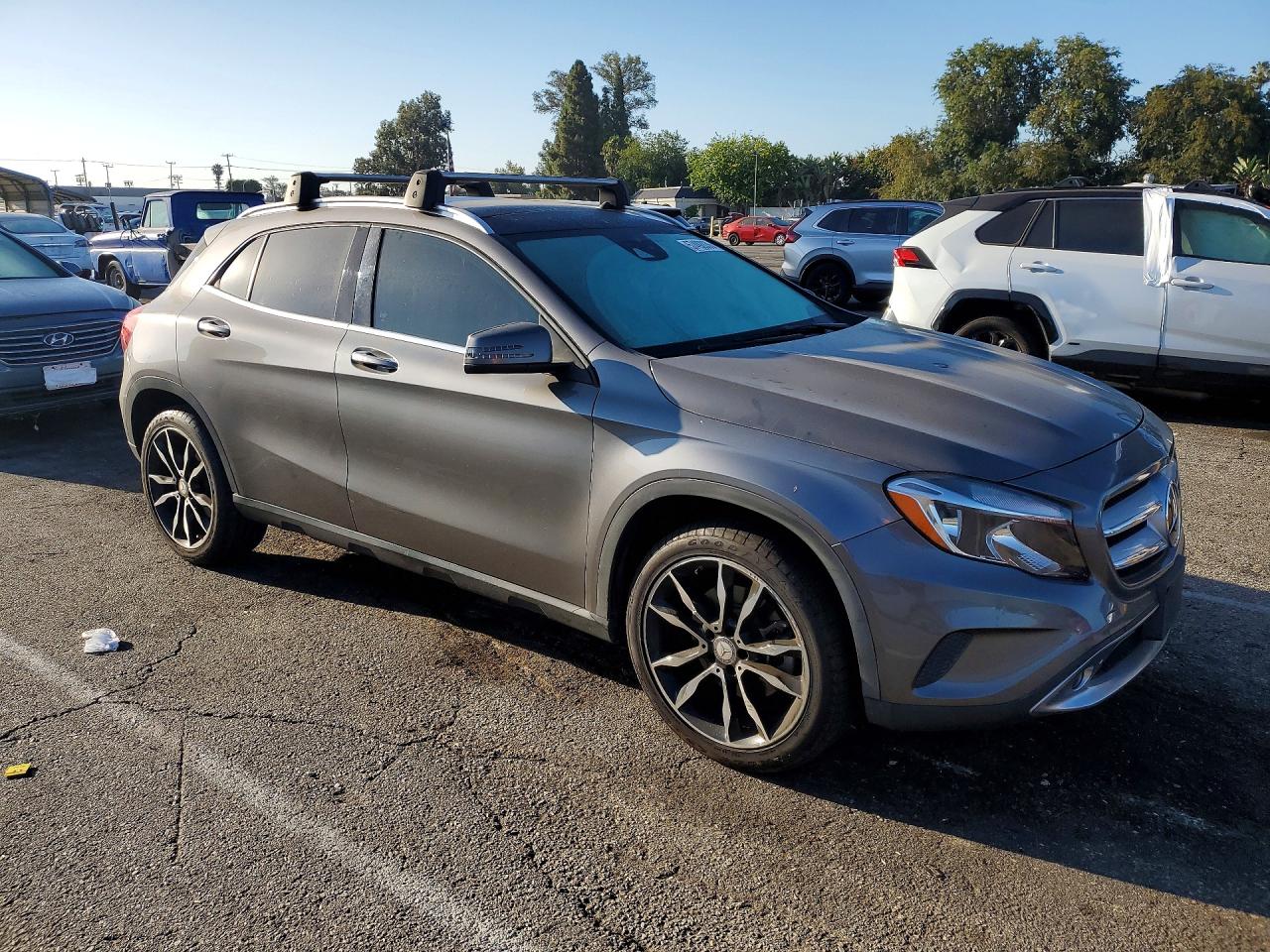 2017 MERCEDES-BENZ GLA-CLASS
