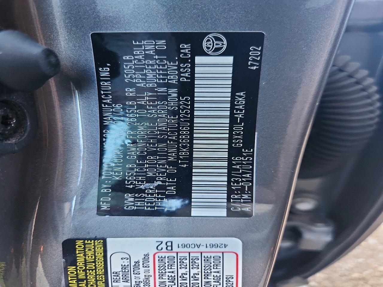 2006 TOYOTA AVALON