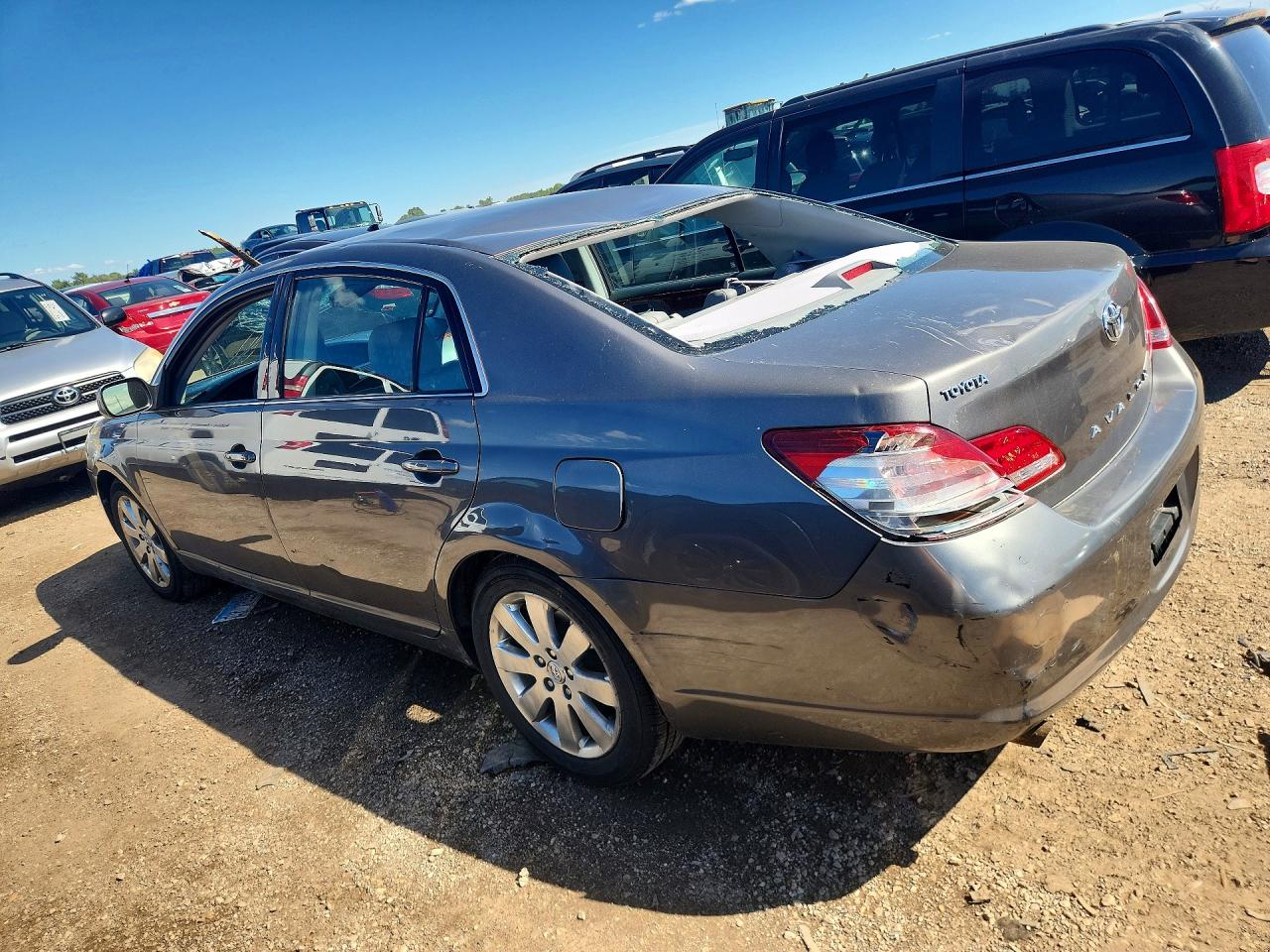 2006 TOYOTA AVALON