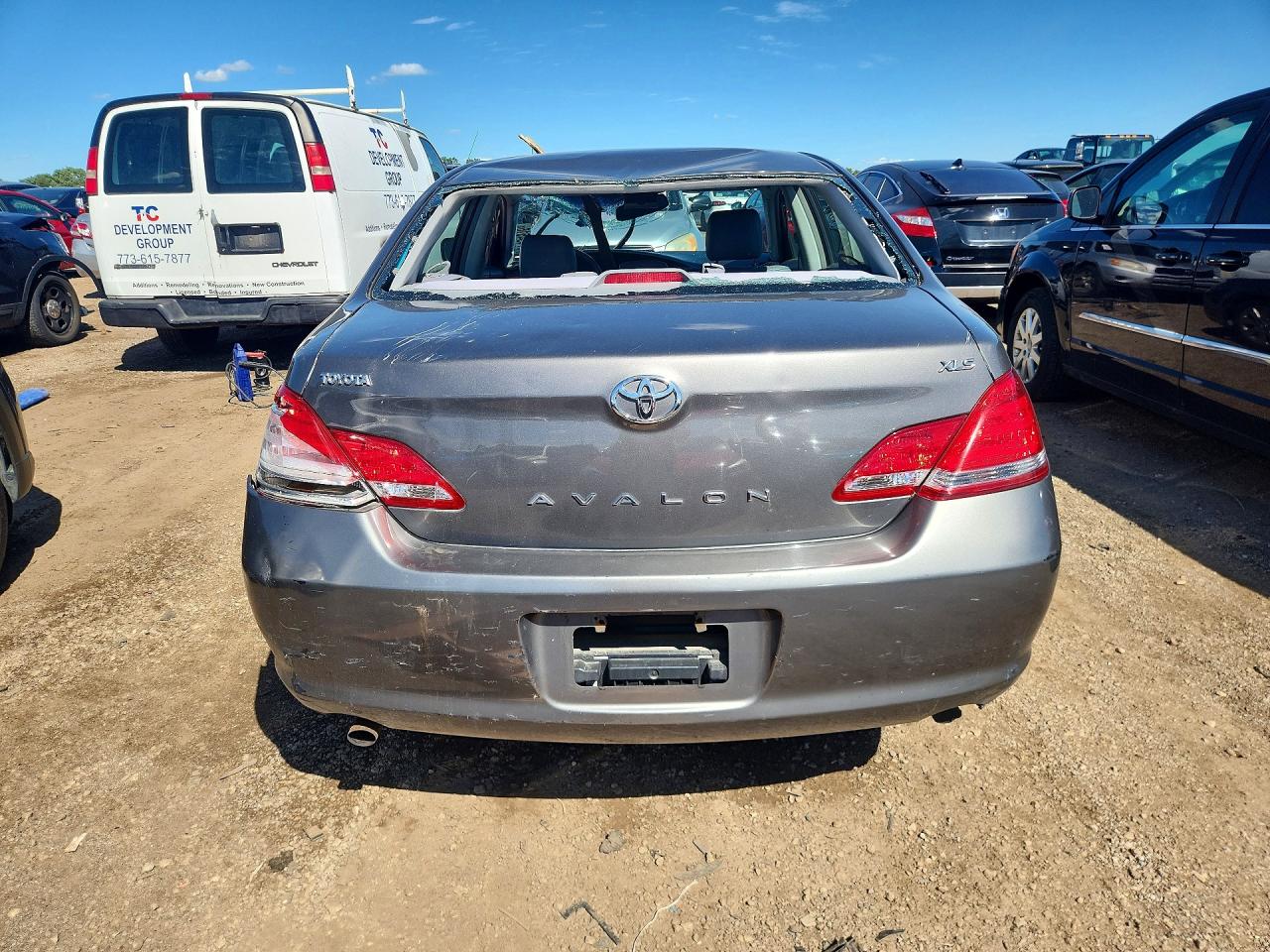 2006 TOYOTA AVALON