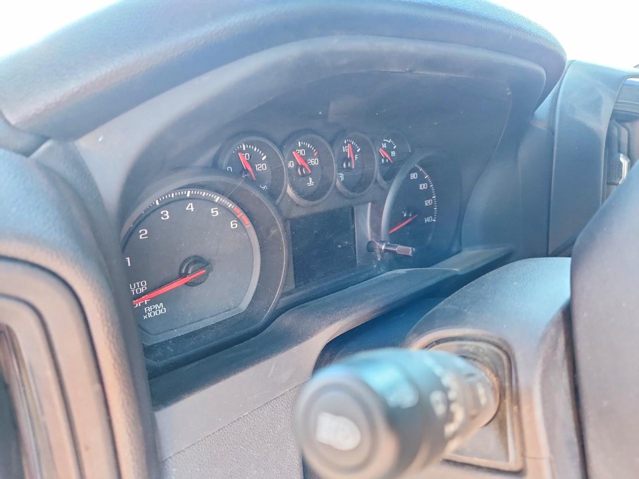 2025 CHEVROLET SILVERADO