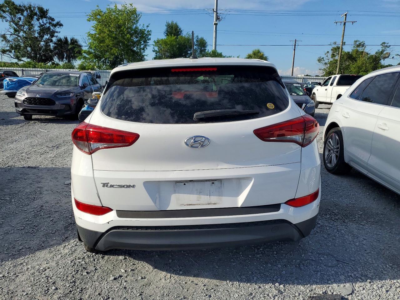 2016 HYUNDAI TUCSON