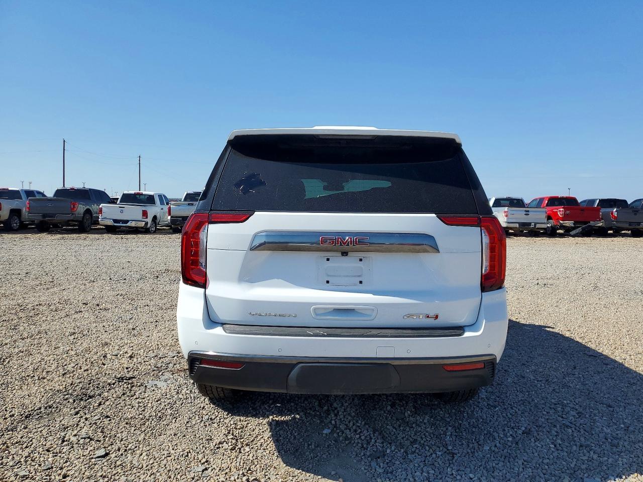2023 GMC YUKON