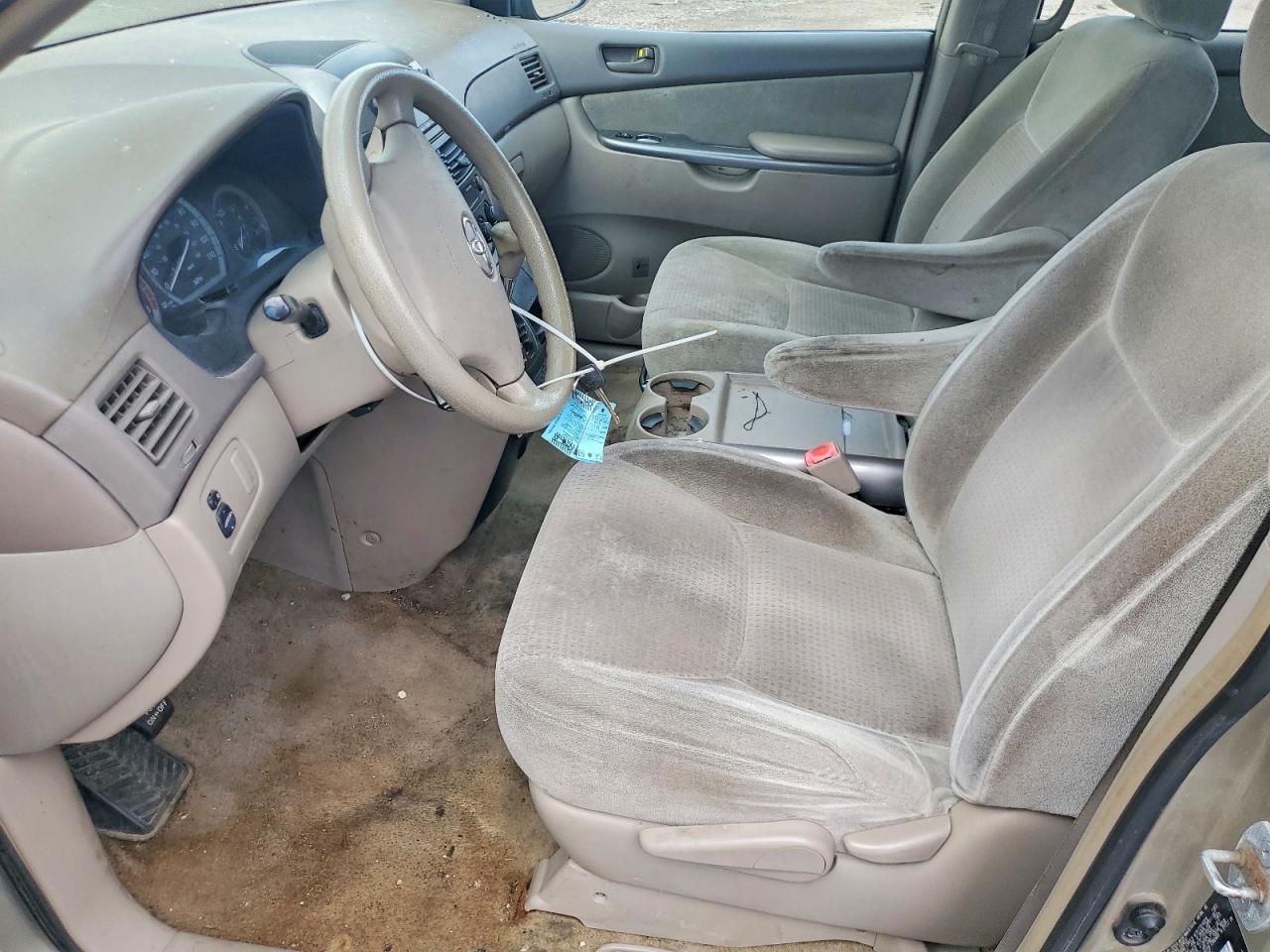 2007 TOYOTA SIENNA