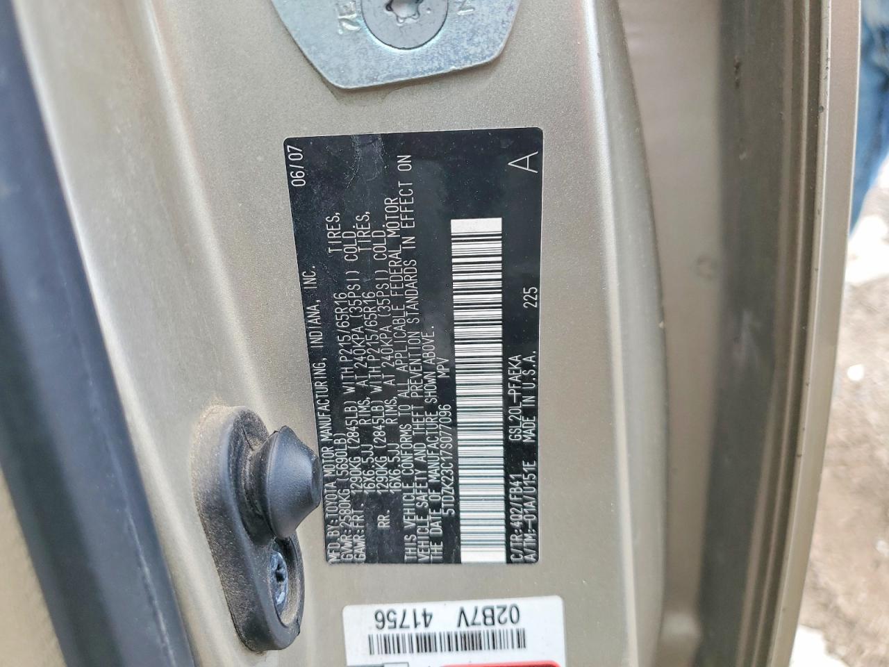2007 TOYOTA SIENNA