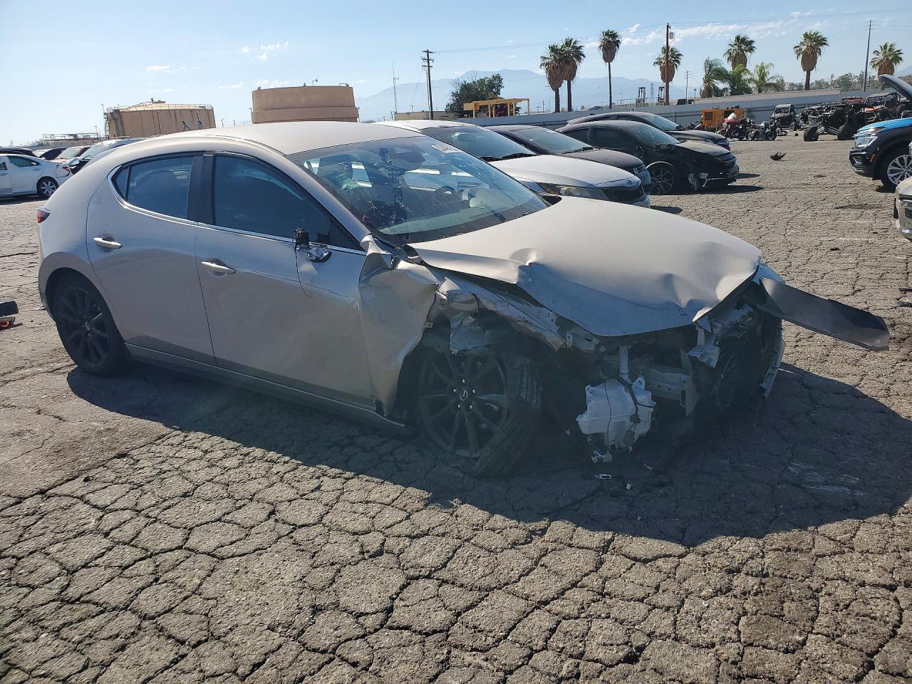 2025 MAZDA 3 SELECT S