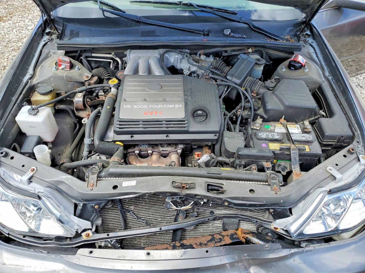 2004 TOYOTA AVALON