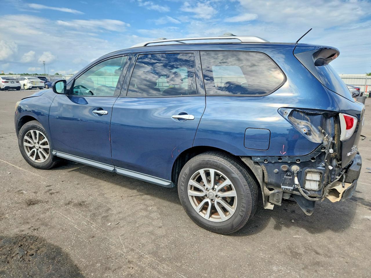 2015 NISSAN PATHFINDER
