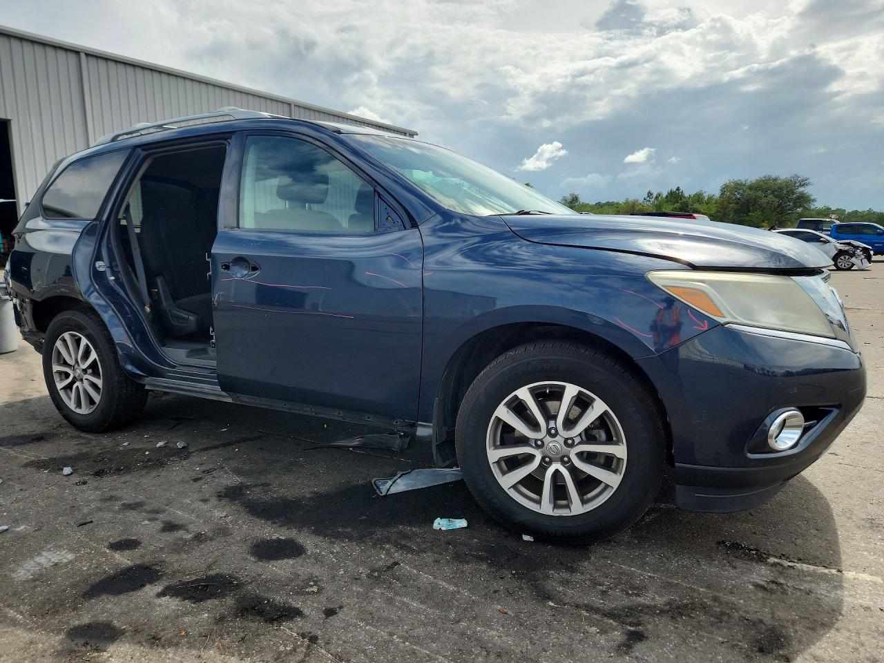 2015 NISSAN PATHFINDER