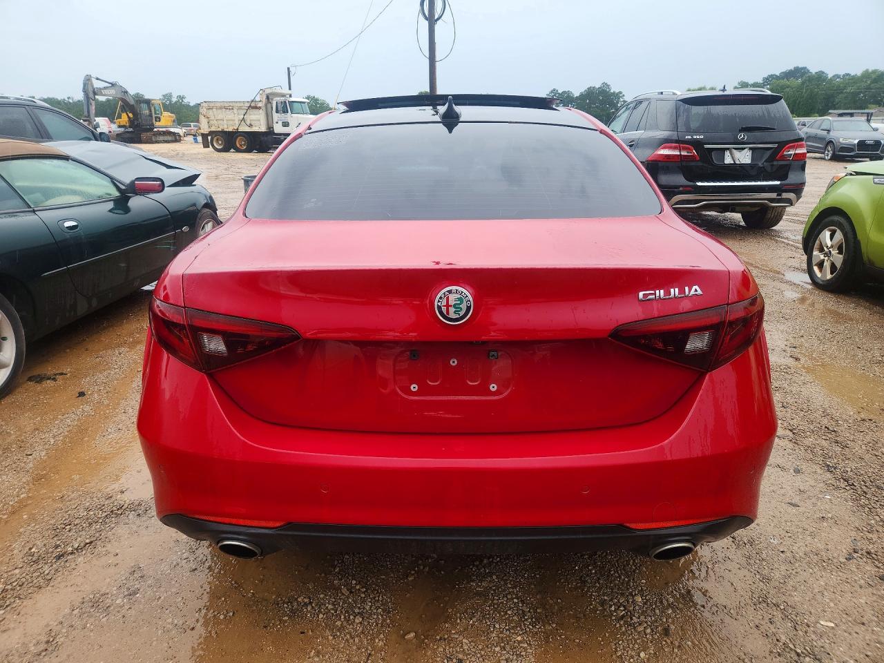 2017 ALFA ROMEO GIULIA