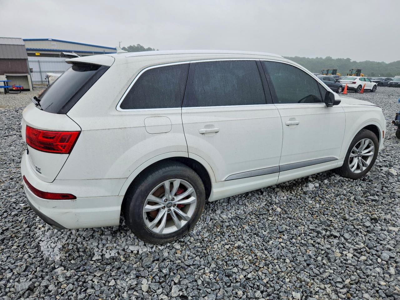 2017 AUDI Q7
