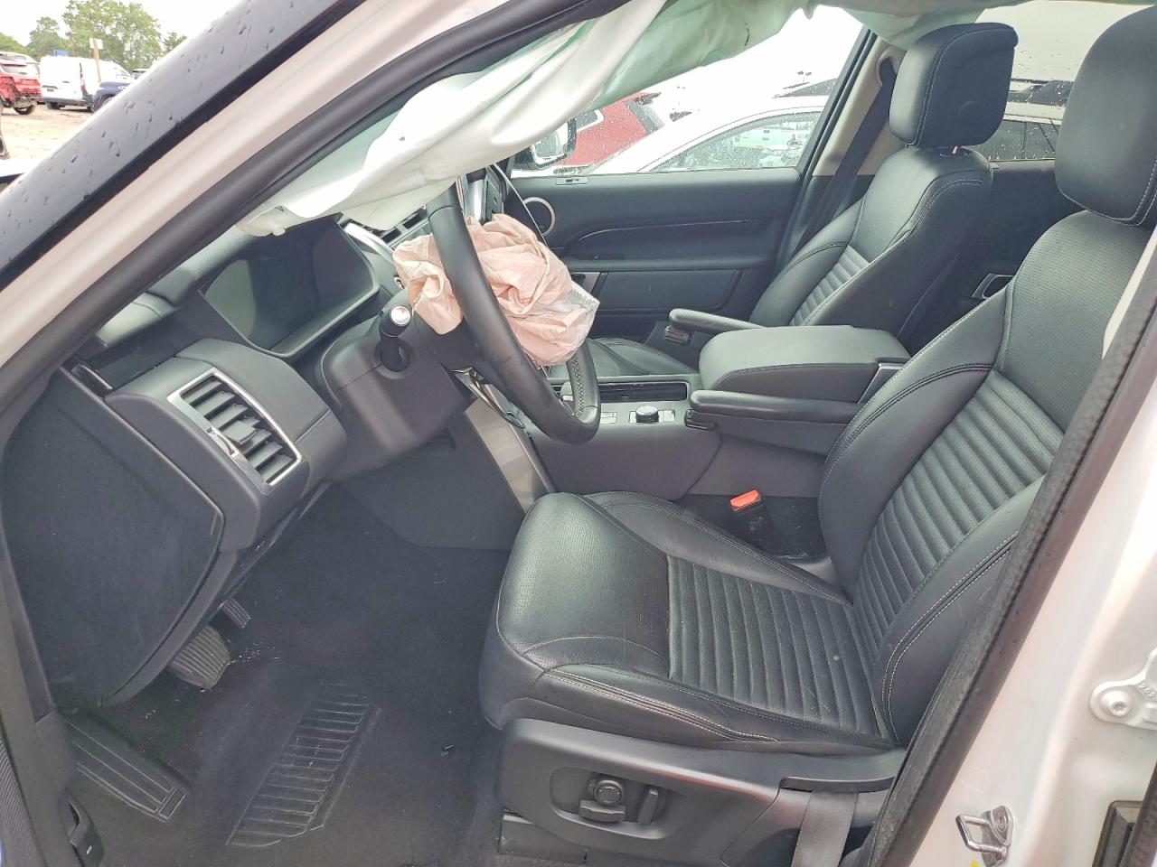2024 LAND ROVER DISCOVERY
