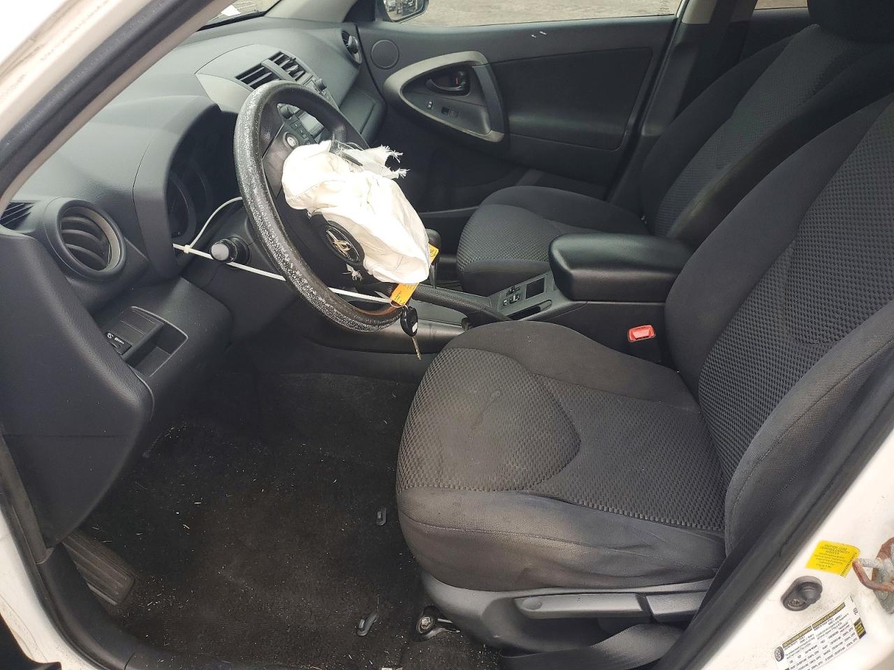2011 TOYOTA RAV4