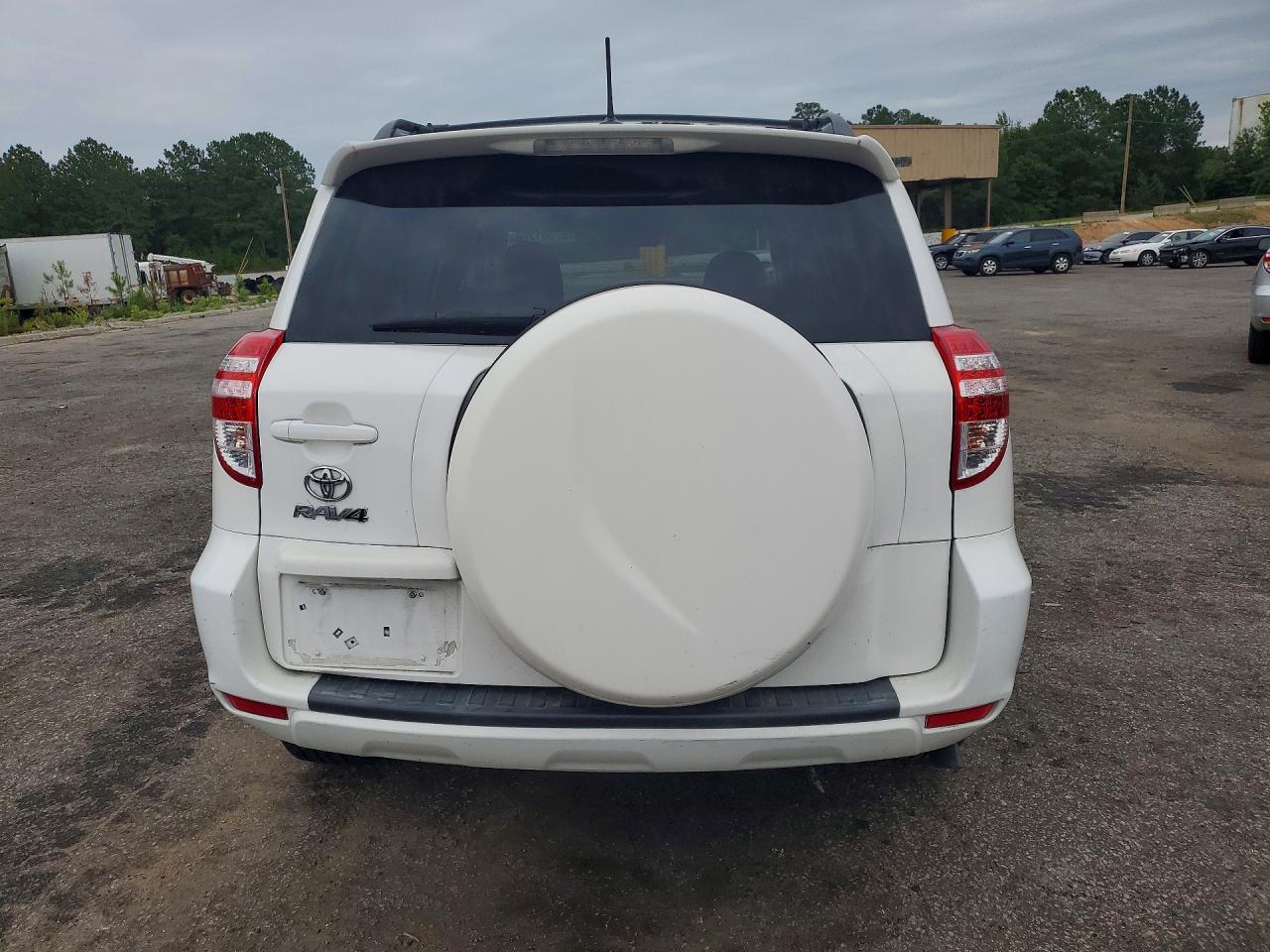 2011 TOYOTA RAV4