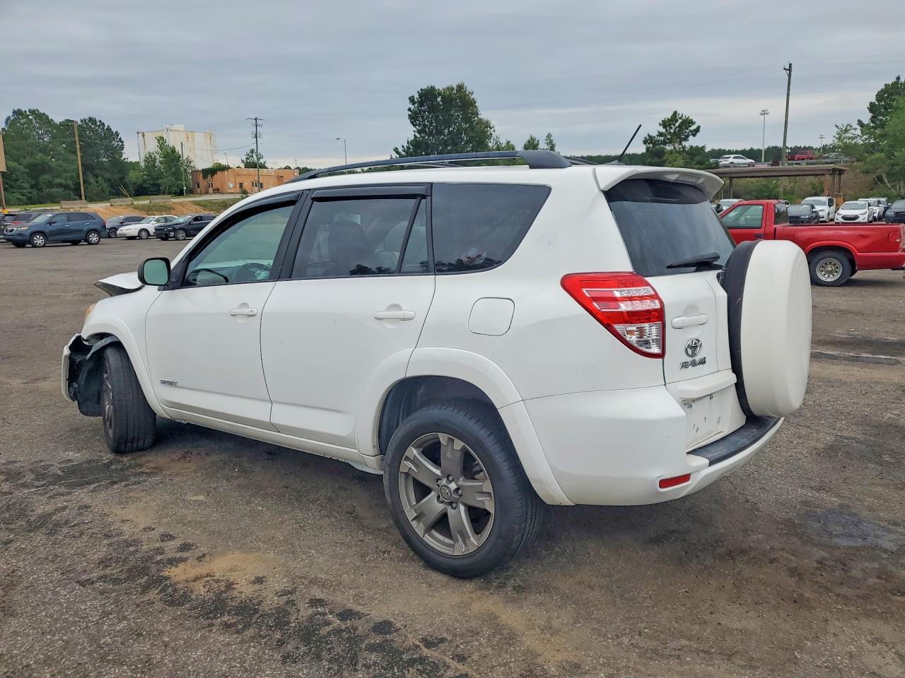 2011 TOYOTA RAV4