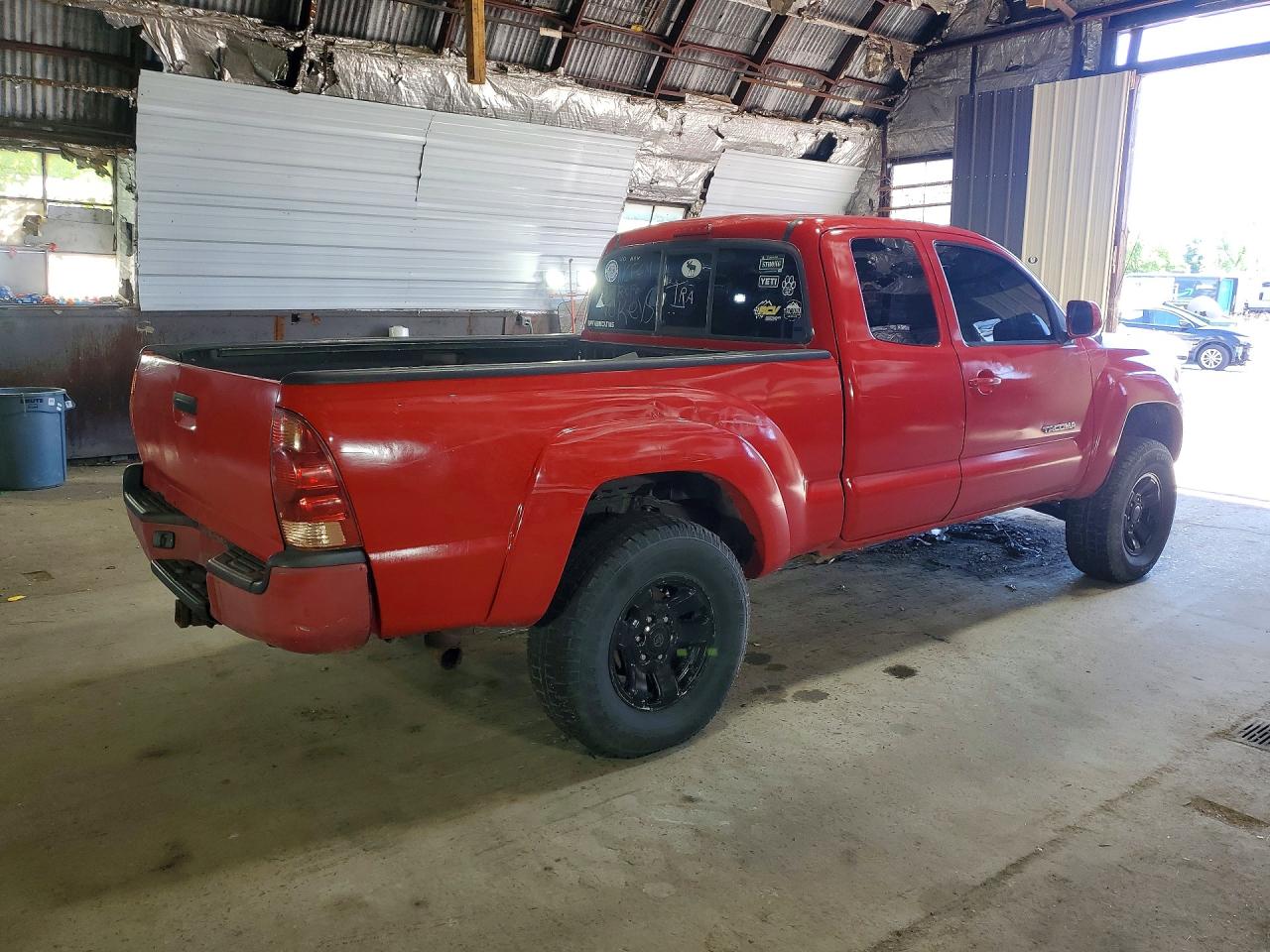 2005 TOYOTA TACOMA