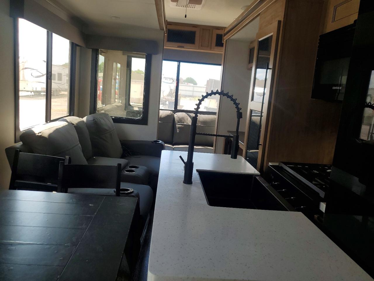 2024 SABRE BY FOREST RIVE 5TH WHEEL
