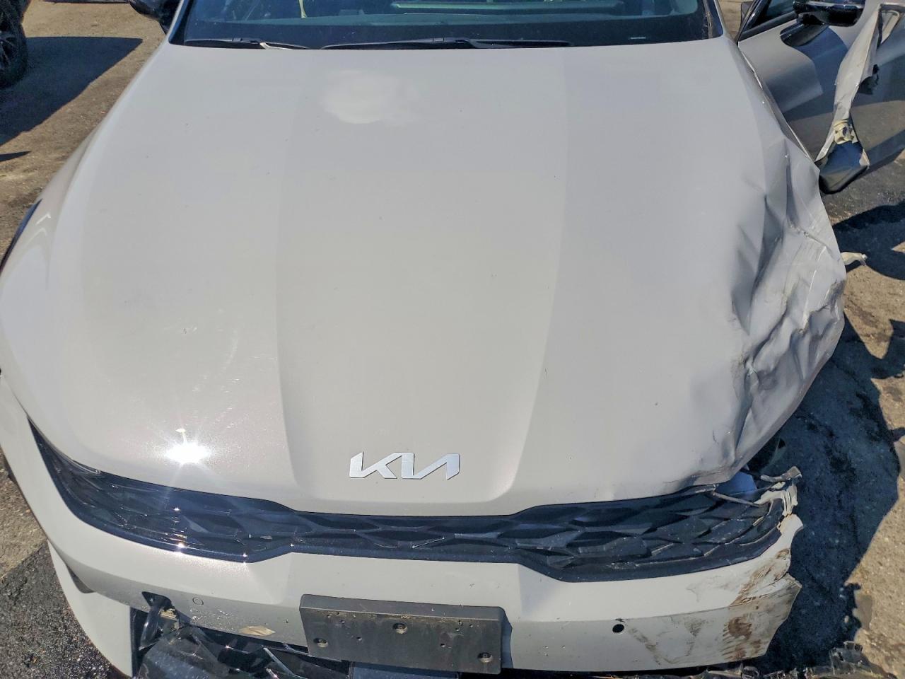 2025 KIA K5