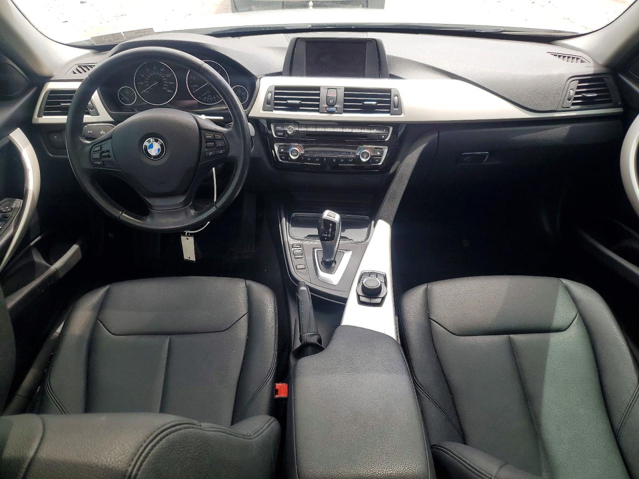 2018 BMW 3 SERIES