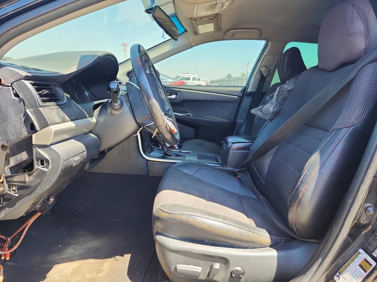 2017 TOYOTA CAMRY