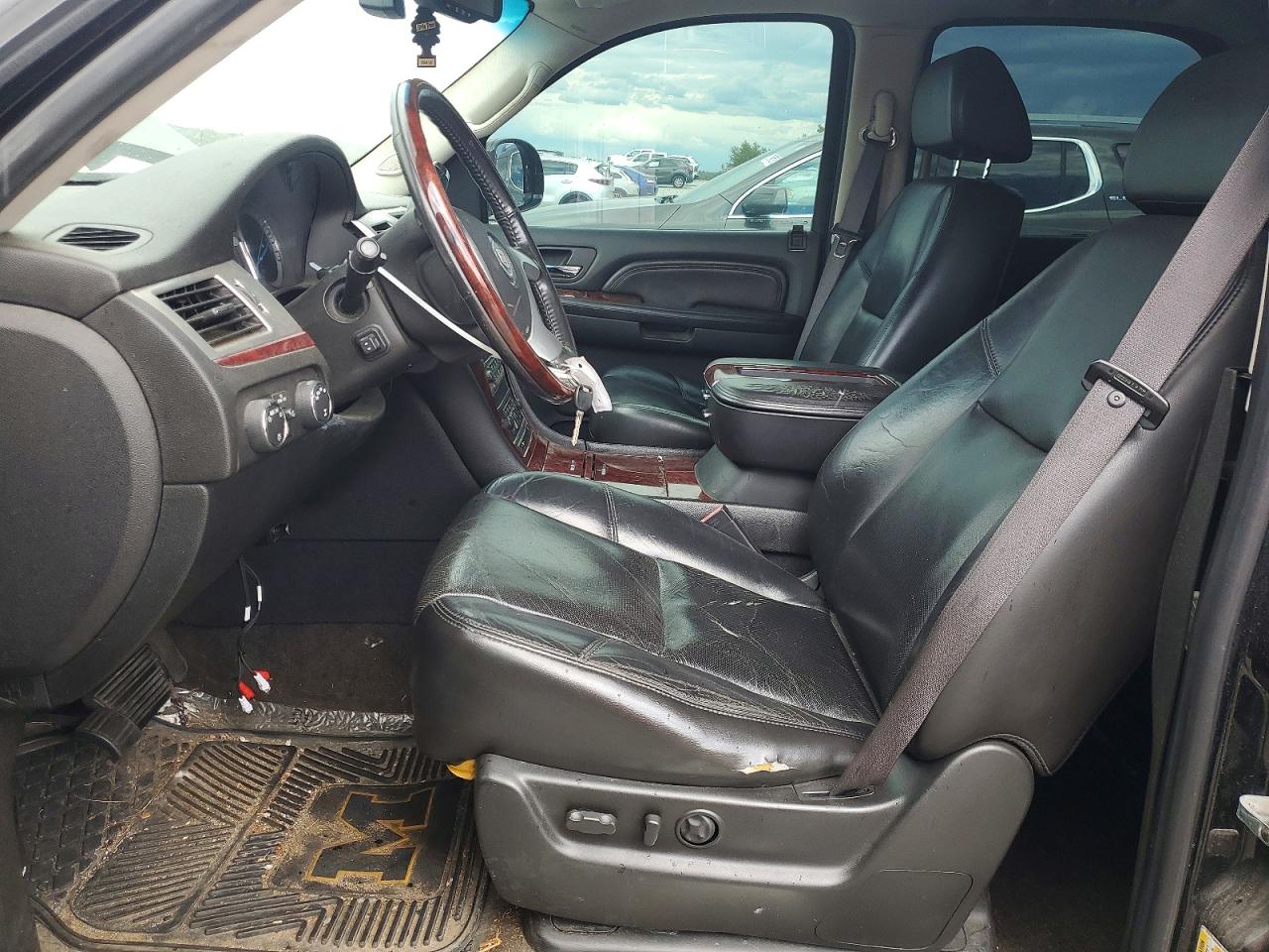 2009 CADILLAC ESCALADE