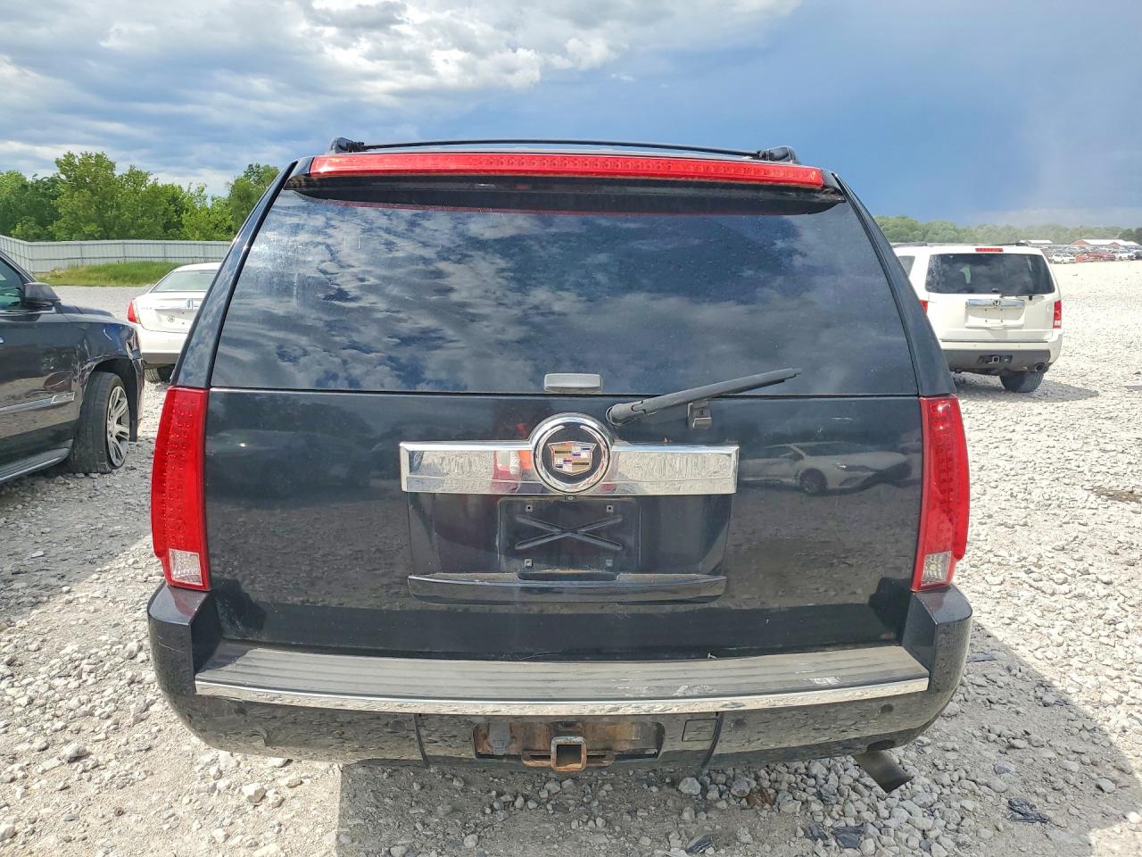 2009 CADILLAC ESCALADE